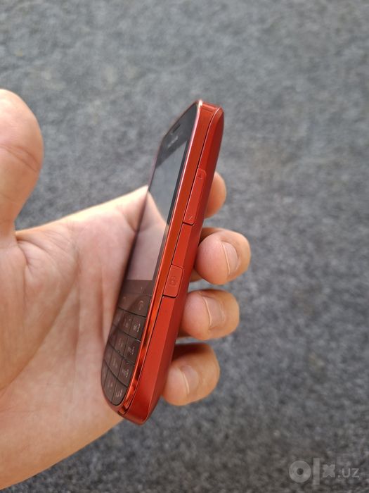 Nokia asha 203 red sotladi