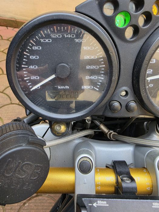 Ducati monster 620 sie