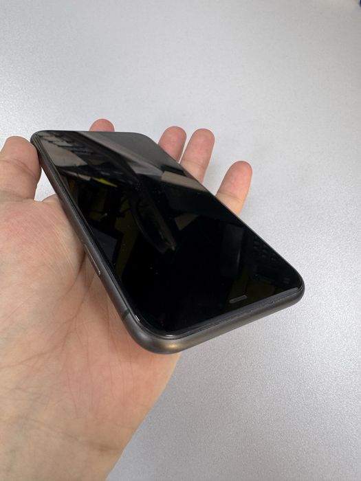 Iphone 11, 64gb, black с коробкой
