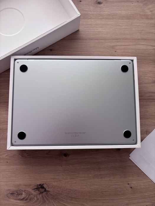 MacBook Air m4 256GB 16GB
