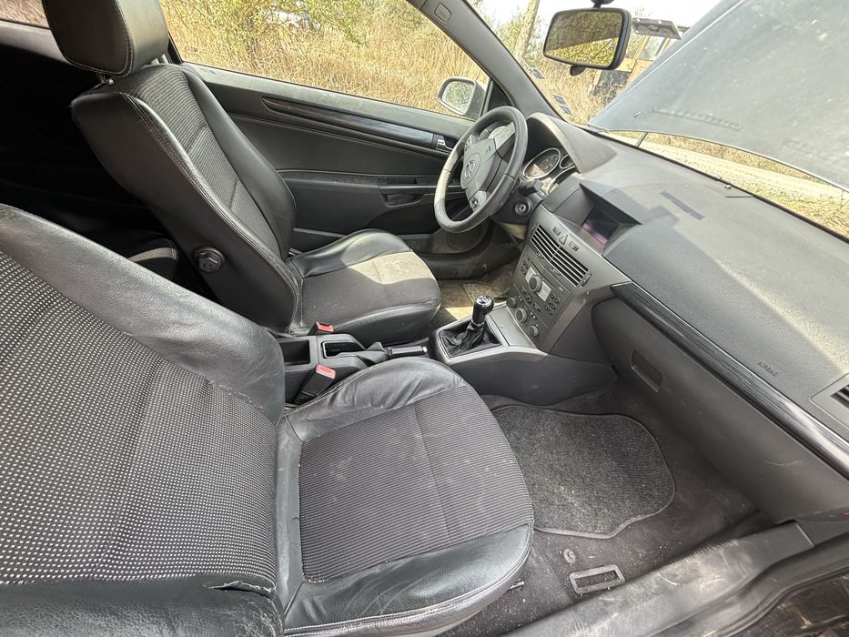 Opel Astra H купе 1.6 на части
