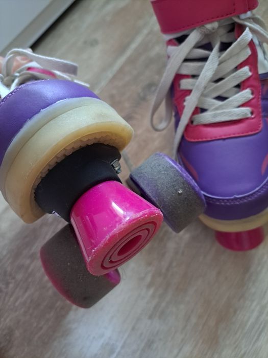 Детски кънки за момиче