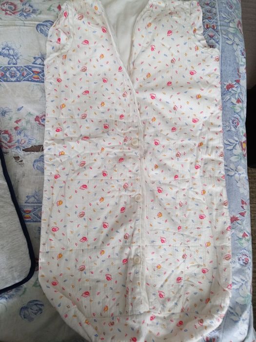 Бебешка възглавница,чувалче, постелка за детско столче и др.