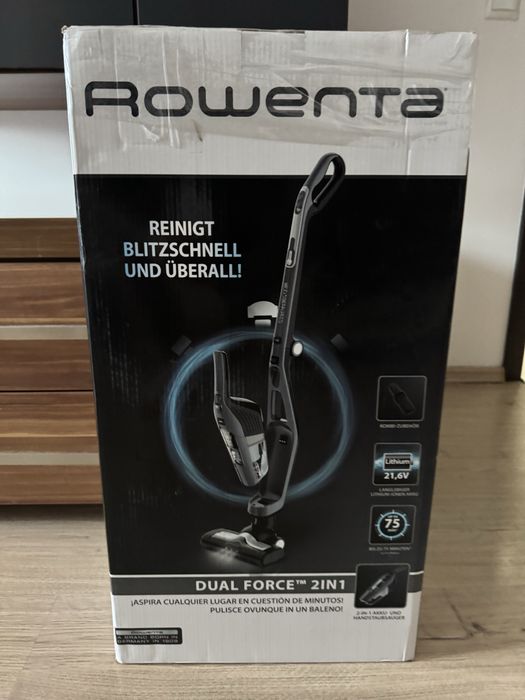 Aspirator vertical Rowenta desigilat