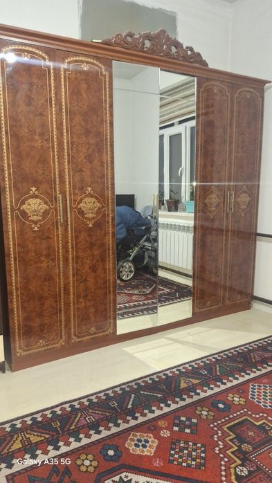 Шкаф 6 ти дверный