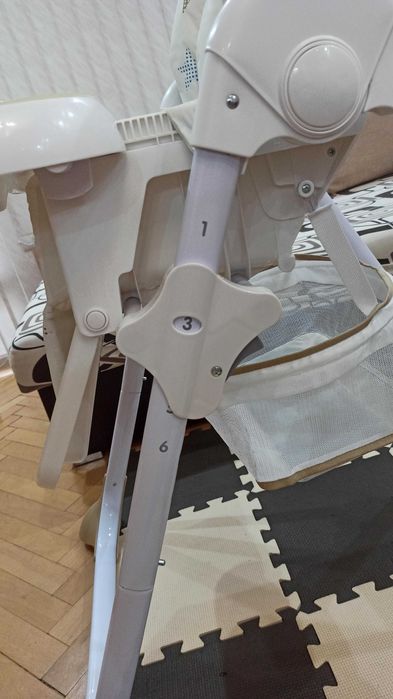 Детски стол за хранене