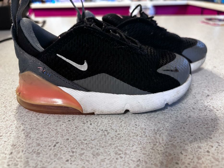 Nike Air 270, mărimea 26