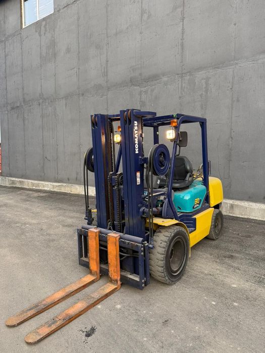 Вилочный Погрузчик Komatsu FG30HT