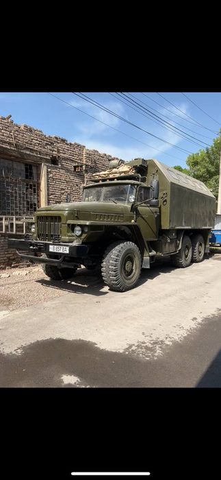 URAL 375 markali moshena sotiladi