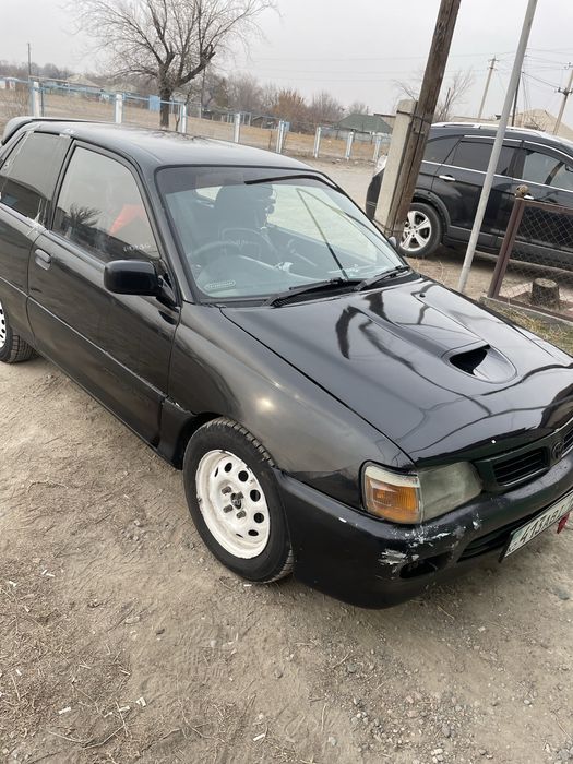 Toyota Starlet 1992г