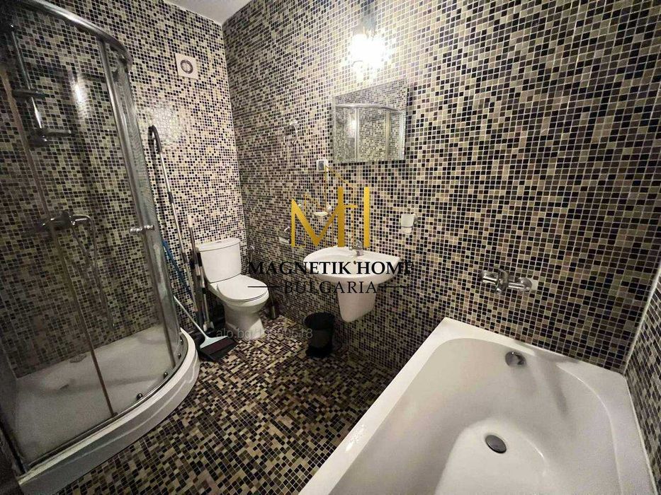 Приветлив двустаен апартамент в затворен комплекс в ж.к. Сарафово