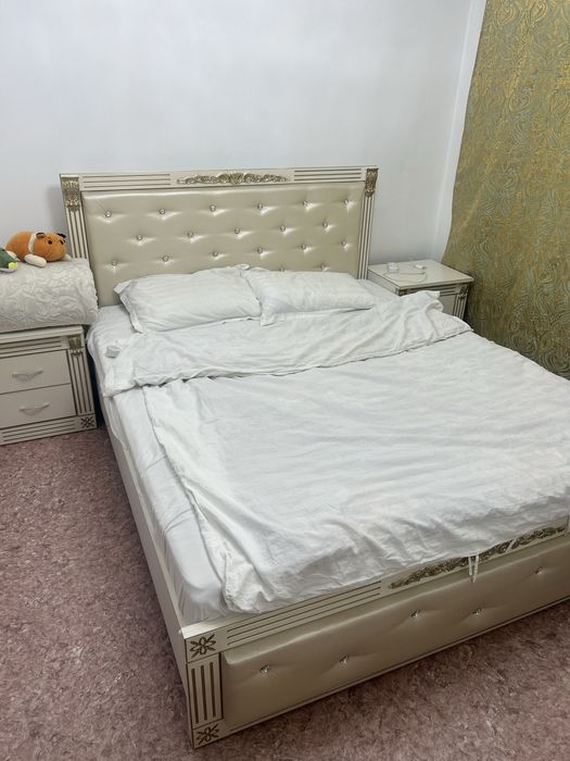 Продам кровать и тумбу