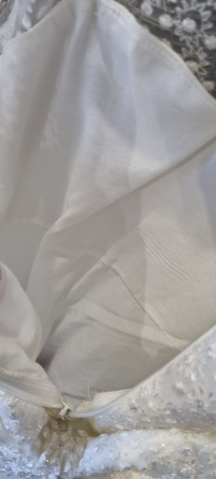 Платье очень красивое,качественное