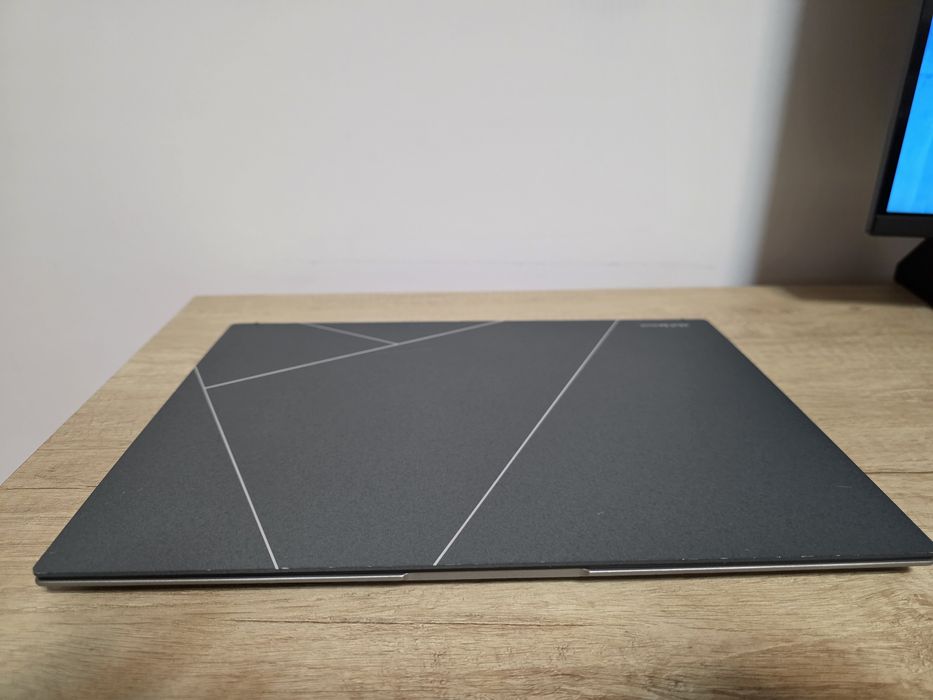 Laptop Assus Zenbook S13 OLED UX5304VA