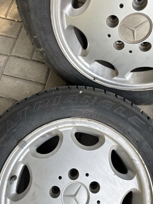 Продам диски с резиной на мерседес