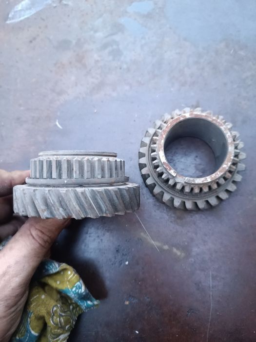 На ниву запчасти