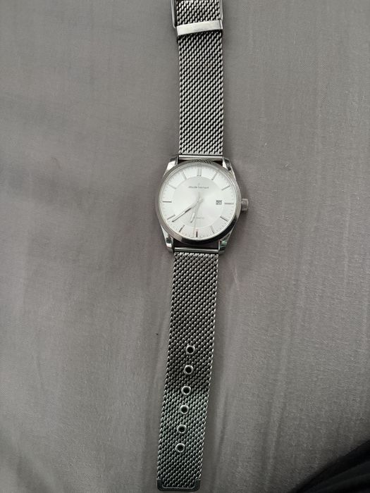 Ceas claude benard pozele nu sunt clare ceasul arata f bine