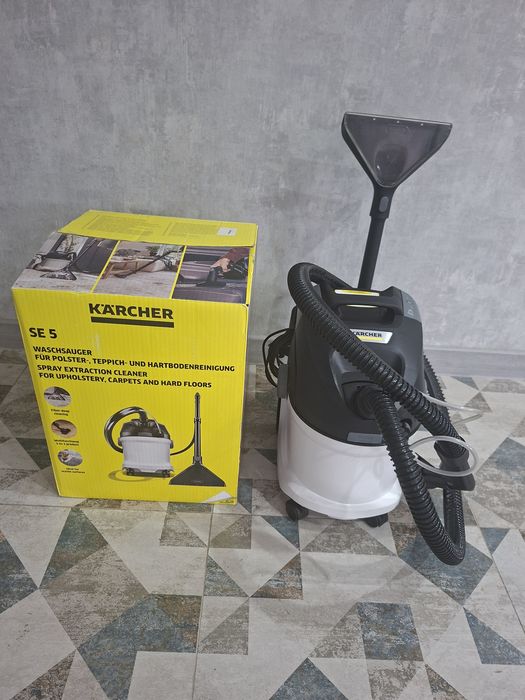 Моющий пылесос Karcher