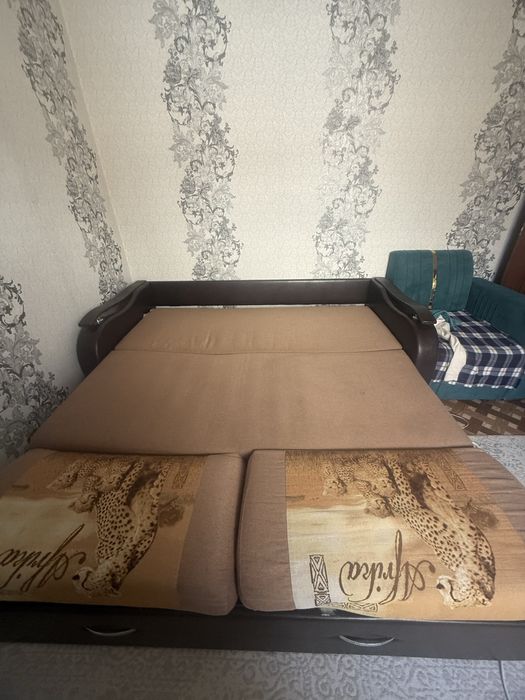 Диван кресло сатылады !Срочна !