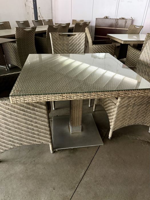 Set 4 scaune si masa terasa