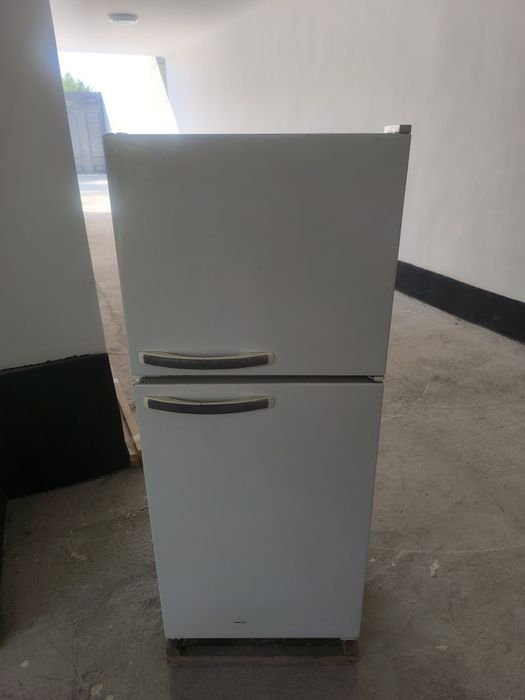 Холодильник советский