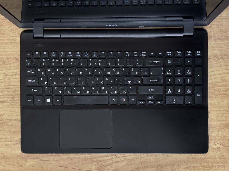Ноутбук Acer Aspire e5-571