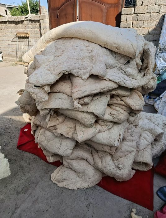 Makalatura Karton maklatura makulatura karobka Plastik Salafan