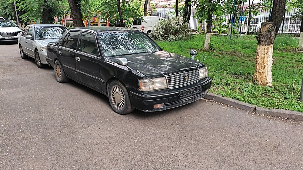 Toyota Crown s155 Comfort