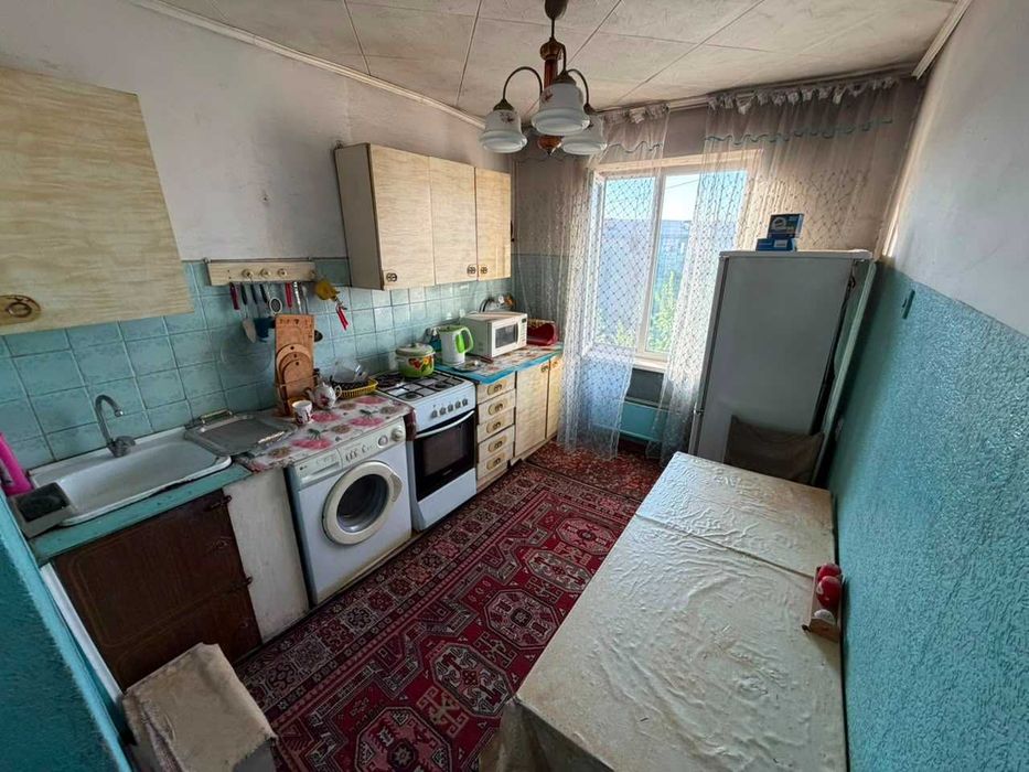 Продам в мкрн Жастар 4 ком кв Алишер Империя