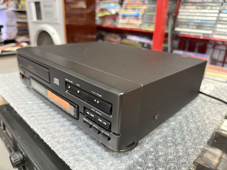 Sony CDP M202  CDP 209 проигрыватель компакт дисков с пультом