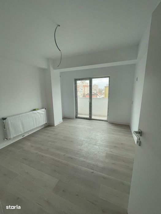 Apartament 4 camere Zona Lidl George Enescu