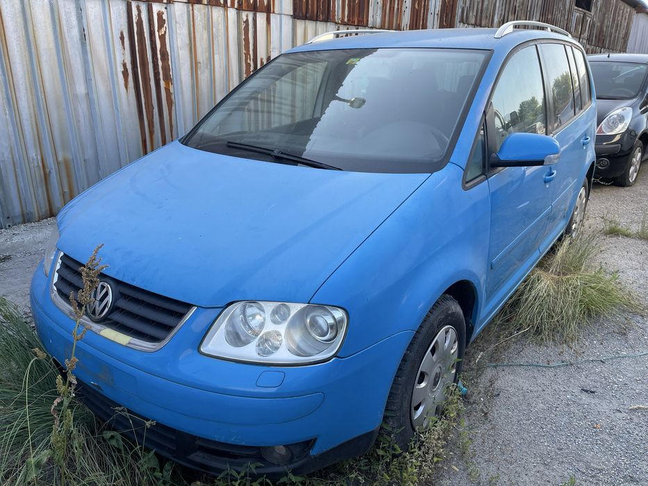 Volkswagen Touran 2.0 TDI 140 DSG 2005 На Части