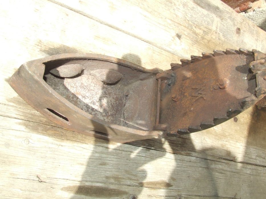 Fier de calcat cu carbuni, pt colectionari