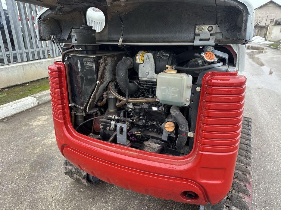 Мини Багер 1800кг.