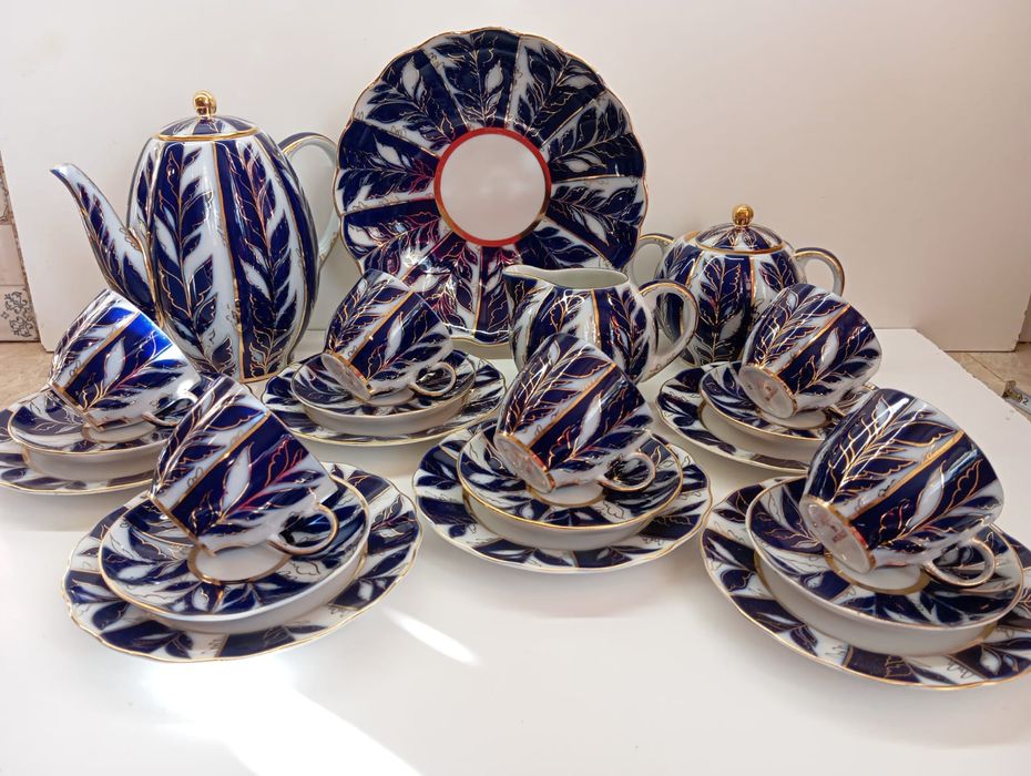 Руски порцелан. Сервиз.