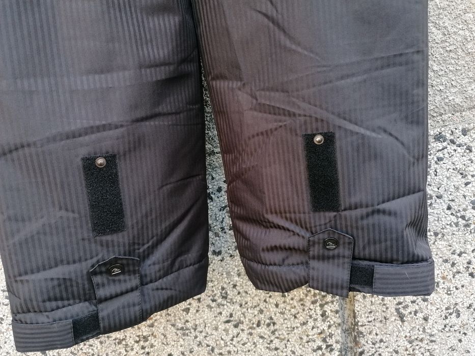 Продавам чисто нови детски зимни комплекти - яке и панталон с тиран