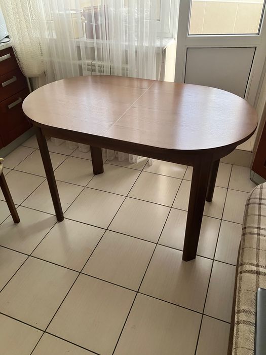 Стол кухонный дерево
