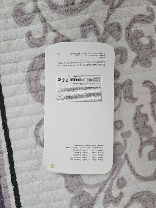 Продается чехол iphone 15 pro max