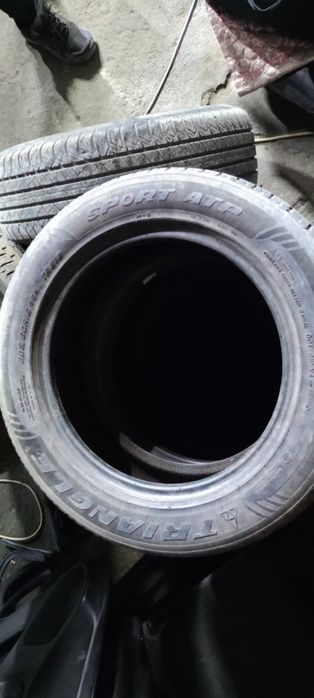 Продам Покрышки и Титаника