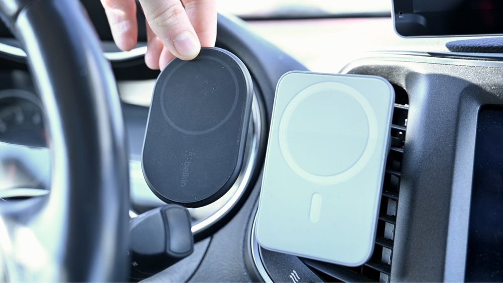 Belkin Avto Magnetic Wiriless Car Charger