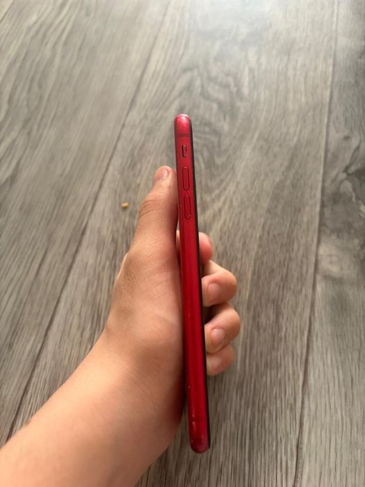 iPhone 11 продам