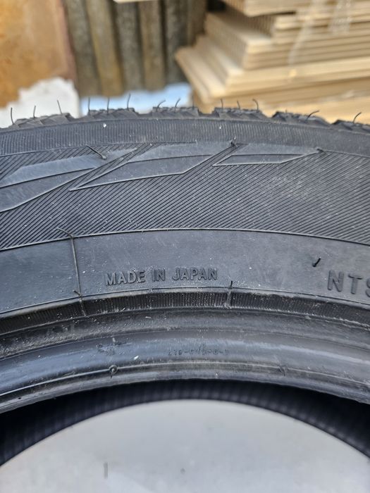 Продам автошины новые