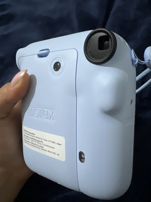 Instax 12 mini фотоопарат