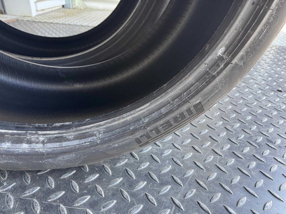 295/35R21 Pirelli 2022