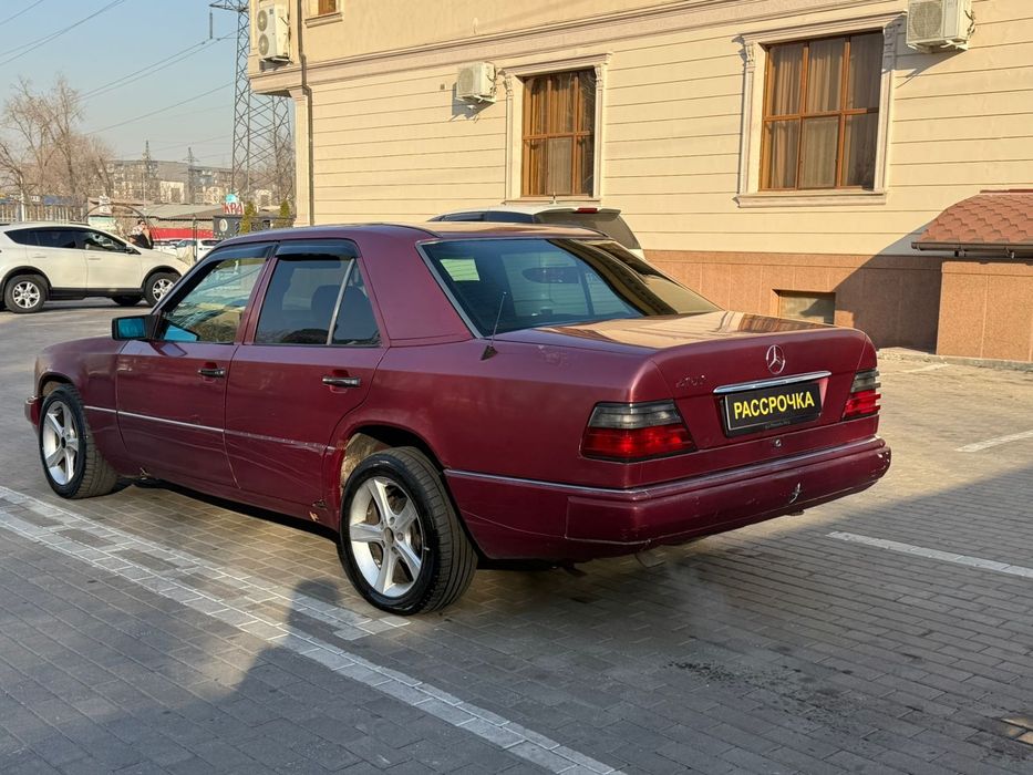 750000 Mercedes-Benc E200 Мерседес Е200