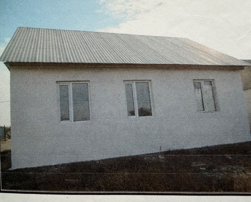 Продается дом на дачном участке