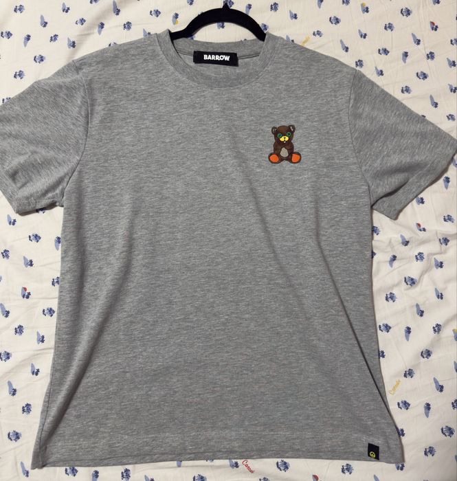 Tricouri Barrow originale aproape noi