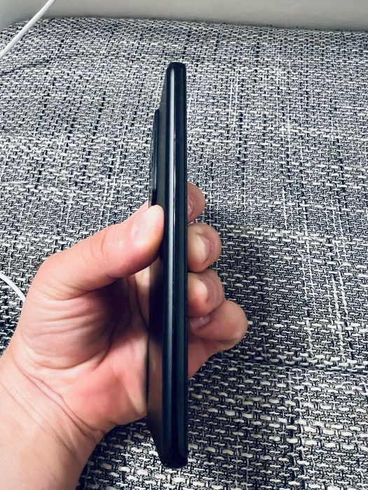 Samsung Galaxy S21 Ultra 5G – 128 GB – 12 GB ram