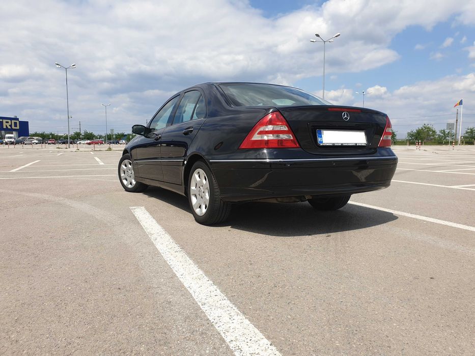 MERCEDES-BENZ C-Class 2005 — imagine 5