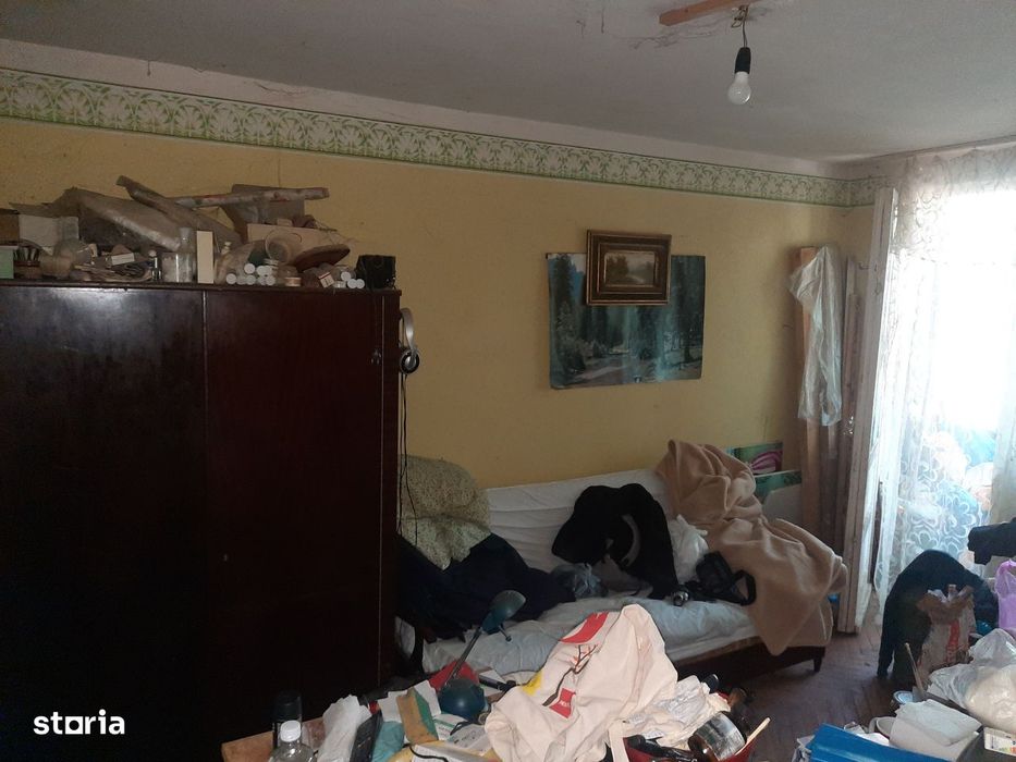 Vand apartament 2 camere Et.2 Carpati 1 - Satu Mare